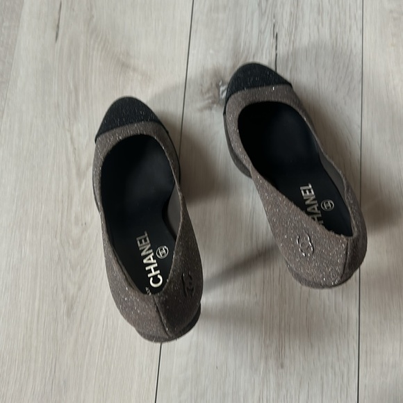 Chanel Escarpins glitter heels Pumps Brown size 7.5 NWT in box - Picture 7 of 10